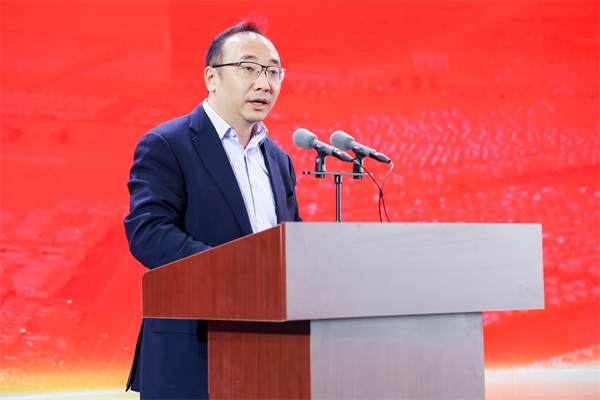 人生就是博领衔中国汽车品牌“跨洋出海”